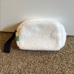 kate spade White Sherpa Cosmetic Bag